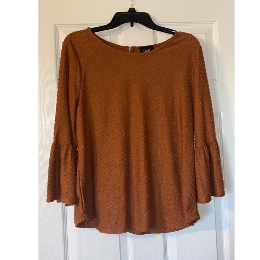 Fun Orange Top with Frill sleeves!